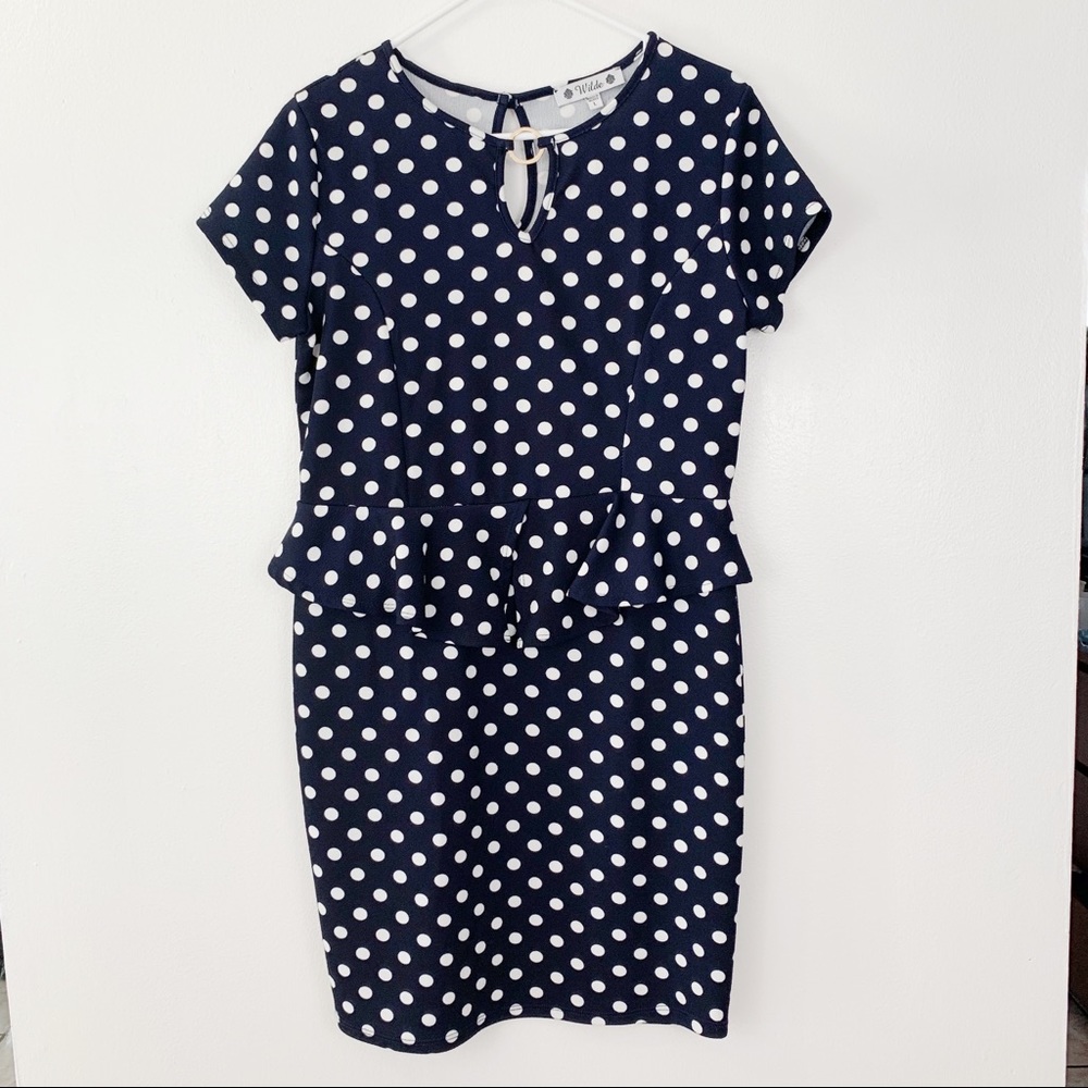 Wilde short sleeve polka dot peplum dress size large